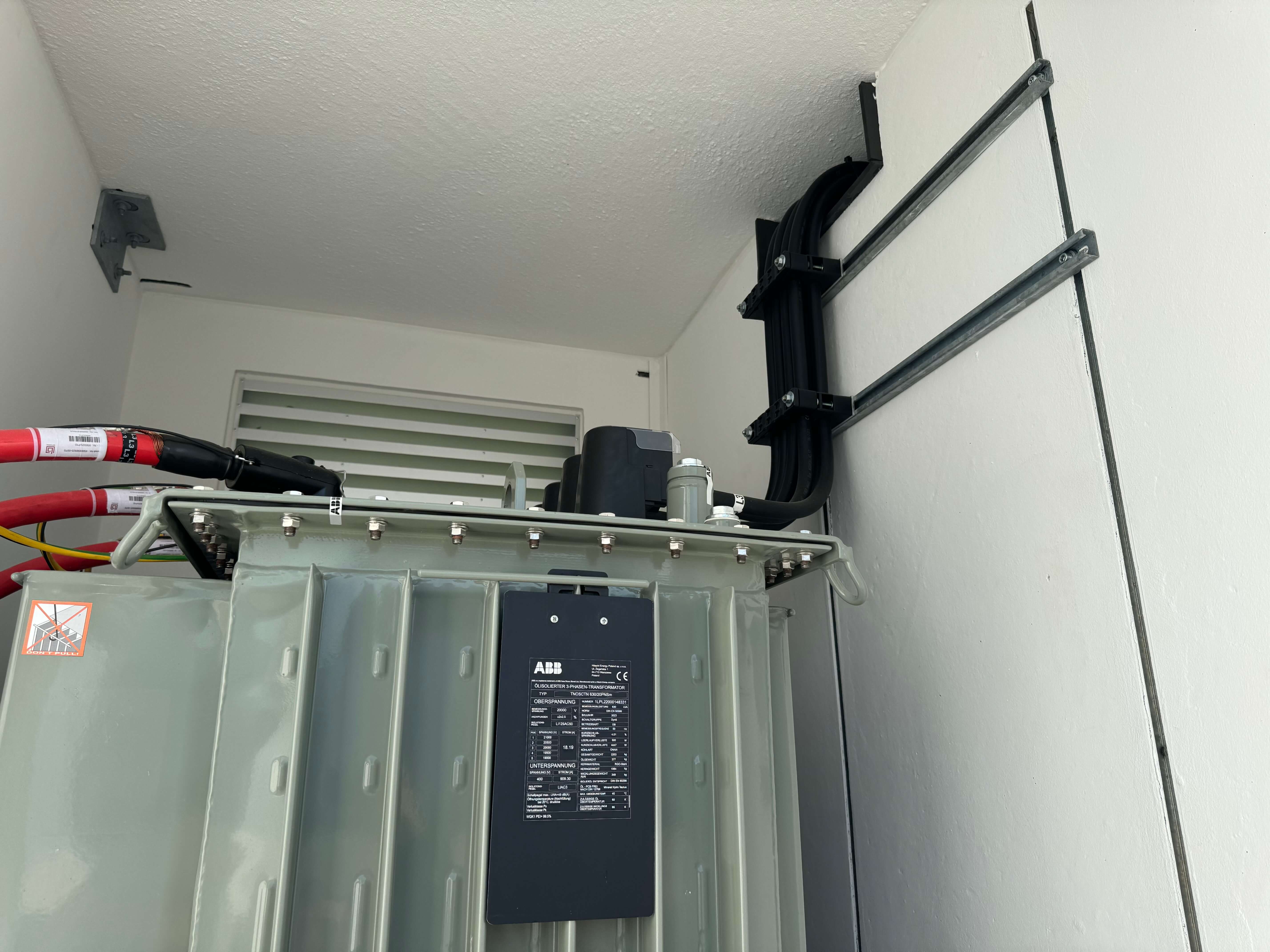 Hochwertige Schutztechnik und Ausruestung fuer den Arbeitsalltag